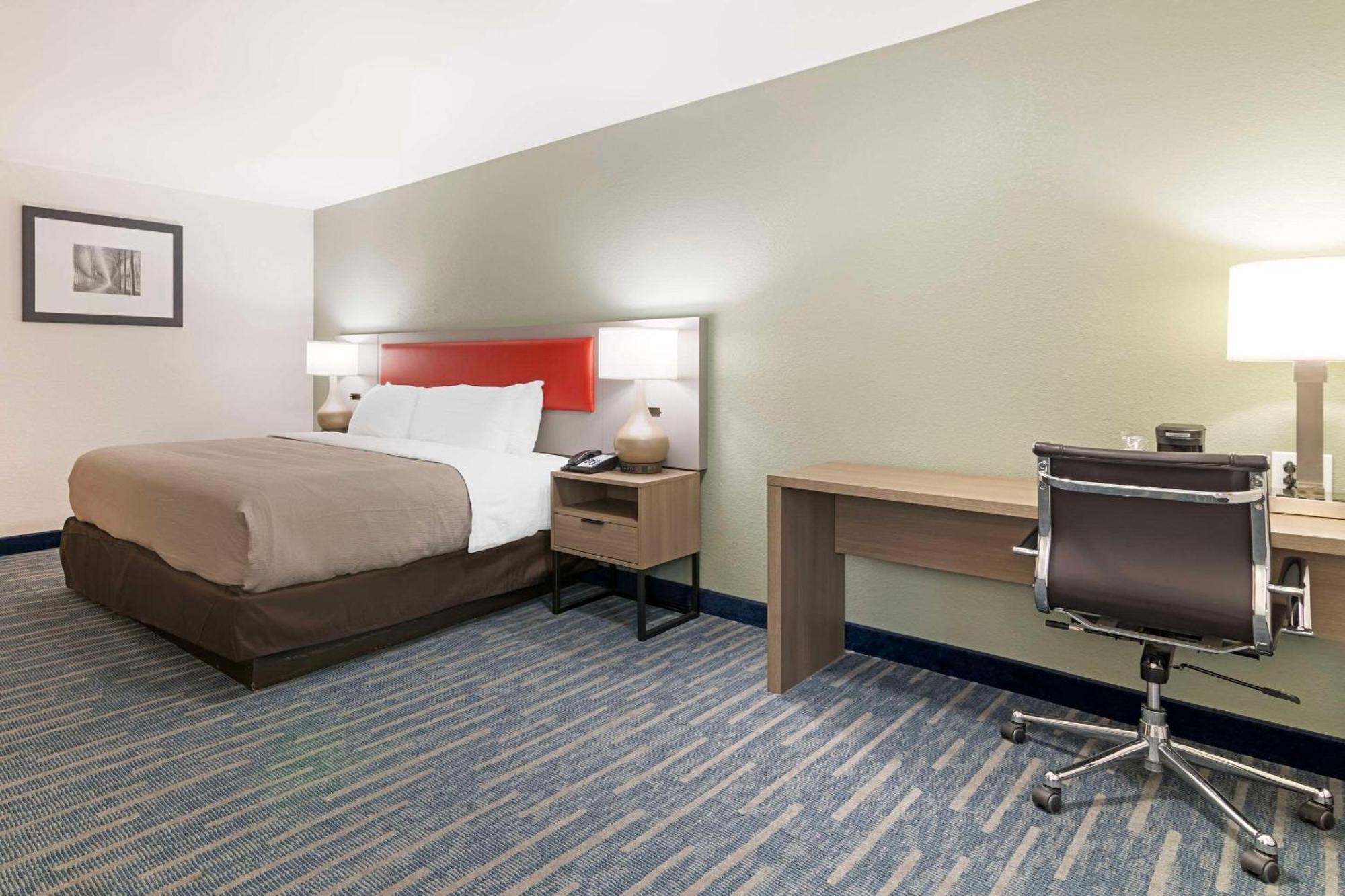 Quality Inn Lebanon Exterior photo